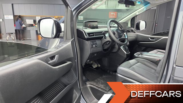 Hyundai STARIA L3.5 Cargo 5-Seater Modern купить на сайте DeffCars