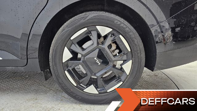 Kia CARNIVAL Gasoline 9-Seater Signature купить на сайте DeffCars