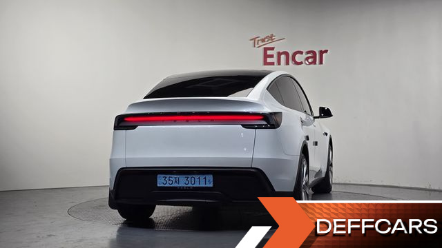 Tesla MODEL Y RWD купить на сайте DeffCars