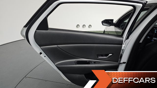 Hyundai AVANTE 1.6 Modern купить на сайте DeffCars