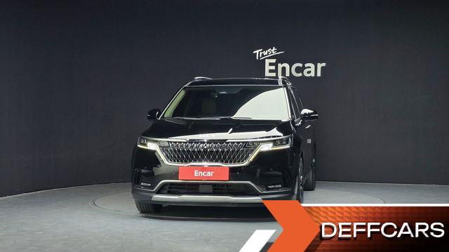 Kia CARNIVAL 9-Seater Signature купить на сайте DeffCars