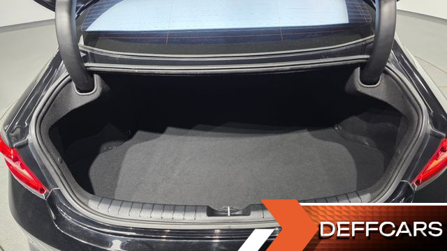 Hyundai GRANDEUR 2.4 Premium купить на сайте DeffCars