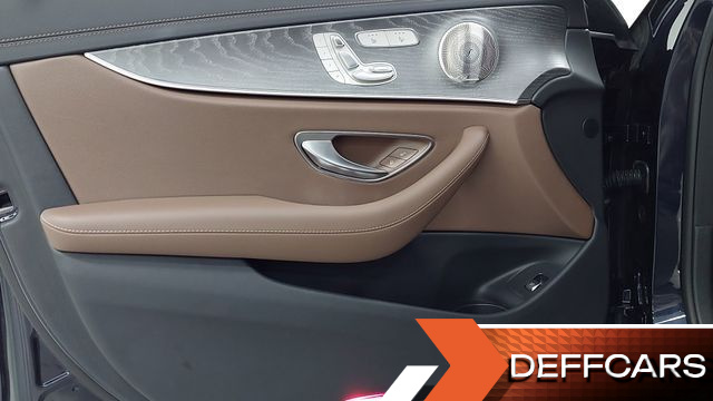 Mercedes E-CLASS E350 4MATIC Exclusive купить на сайте DeffCars
