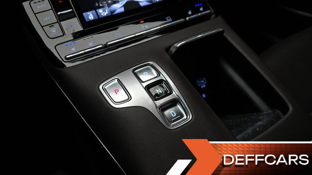 Hyundai GRANDEUR 2.5 Premium Choice купить на сайте DeffCars