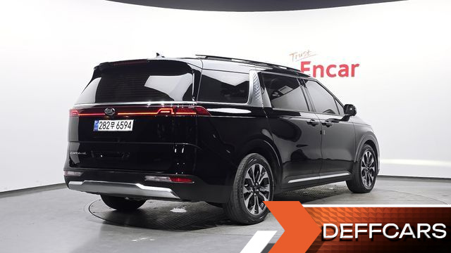 Kia CARNIVAL 9-Seater Signature купить на сайте DeffCars