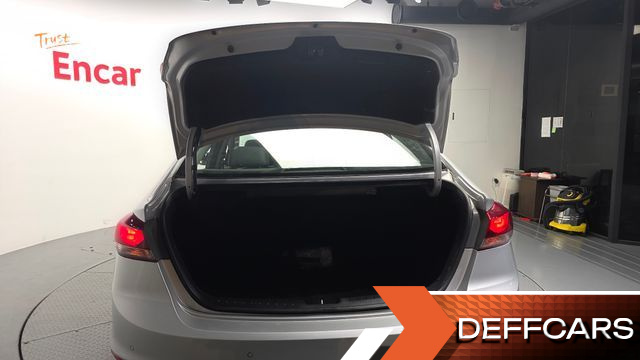 Hyundai AVANTE 1.6 GDI Value Plus купить на сайте DeffCars