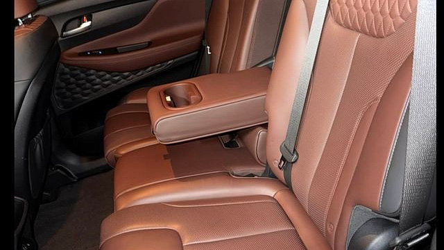 Hyundai SANTAFE Diesel 2.0 2WD Inspiration купить на сайте DeffCars