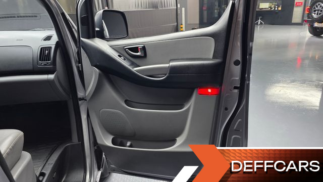 Hyundai STAREX Van 5-Seater Modern купить на сайте DeffCars