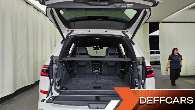 BMW X7 xDrive 40i M Sport 6STR купить на сайте DeffCars