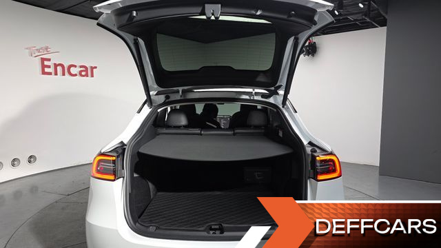 Tesla MODEL Y RWD купить на сайте DeffCars