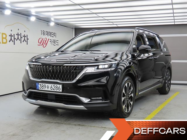 Kia CARNIVAL 9-Seater Signature купить на сайте DeffCars