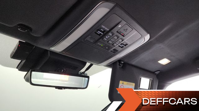 Toyota ALPHARD 2.5 HEV Executive AWD купить на сайте DeffCars