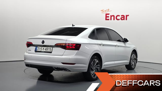 Volkswagen JETTA 1.4 TSI Premium купить на сайте DeffCars