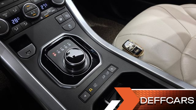 Land Rover RANGE ROVER EVOQUE 2.0 TD4 HSE купить на сайте DeffCars