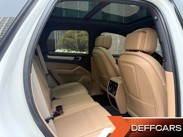 Porsche CAYENNE 3.0 PLATINUM EDITION купить на сайте DeffCars