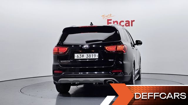 Kia SORENTO Gasoline 2.0 Turbo 2WD Master Special купить на сайте DeffCars