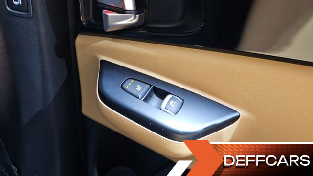 Kia CARNIVAL 9-Seater Prestige купить на сайте DeffCars