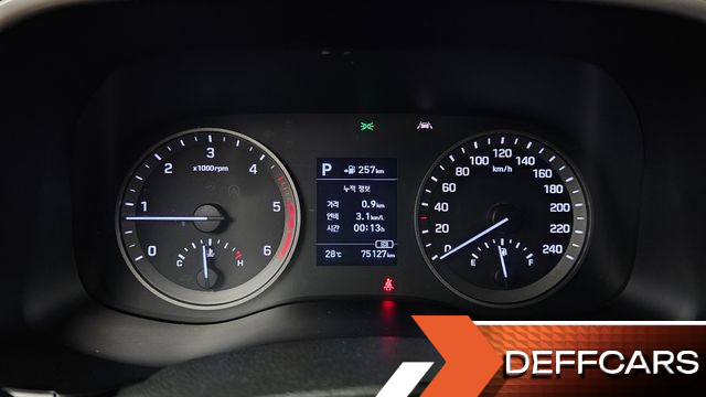 Hyundai TUCSON Diesel 2.0 2WD Modern купить на сайте DeffCars