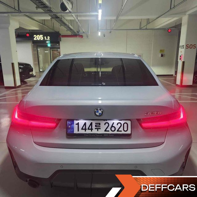 BMW 3-SERIES 320i M Sport купить на сайте DeffCars
