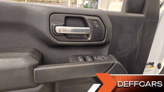 GMC SIERRA 2500HD купить на сайте DeffCars