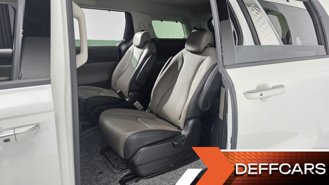 Kia CARNIVAL 9-Seater Noblesse купить на сайте DeffCars