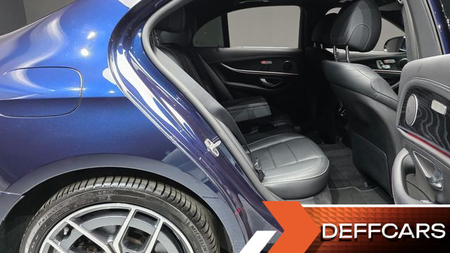 Mercedes E-CLASS E220d 4MATIC AMG Line купить на сайте DeffCars