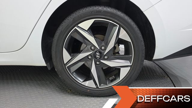 Hyundai AVANTE 1.6 Inspiration купить на сайте DeffCars