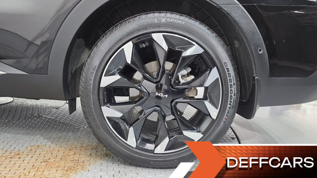 Kia SORENTO Gasoline 2.5T 2WD Signature купить на сайте DeffCars