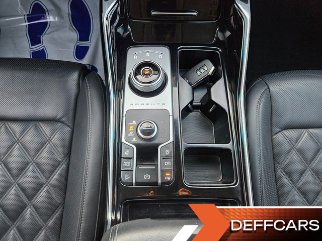 Kia SORENTO Diesel 2.2 4WD Signature купить на сайте DeffCars