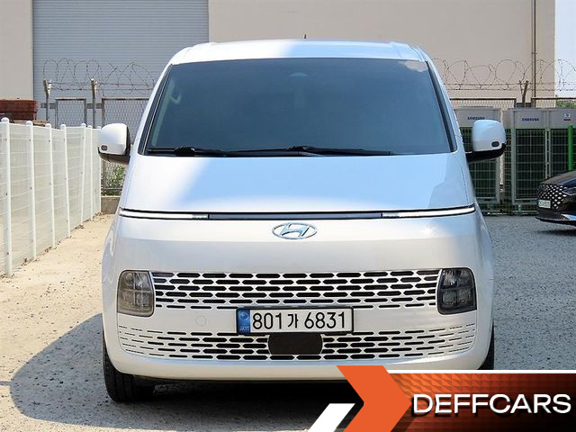 Hyundai STARIA Cargo 5-Seater Modern купить на сайте DeffCars