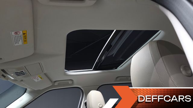 Land Rover DISCOVERY 3.0 SD6 HSE купить на сайте DeffCars