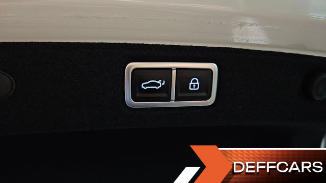 Hyundai GRANDEUR 2,5 Gasoline 2WD Premium купить на сайте DeffCars