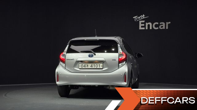 Toyota PRIUS 1.5 купить на сайте DeffCars