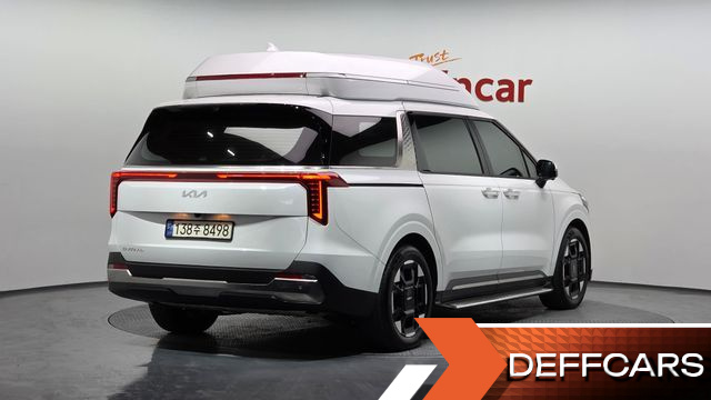 Kia CARNIVAL 9-Seater Hi Limousine Signature купить на сайте DeffCars