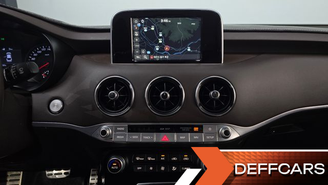 Kia STINGER 2.0 Turbo 2WD Platinum купить на сайте DeffCars