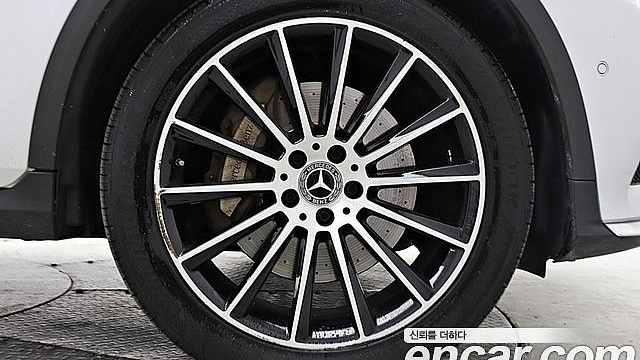 Mercedes GLC-CLASS GLC300 4MATIC AMG Line Coupe купить на сайте DeffCars