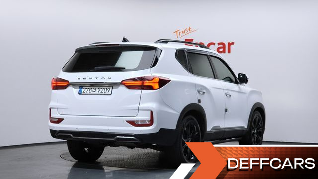 Ssangyong REXTON Diesel 2.2 4WD The Black купить на сайте DeffCars