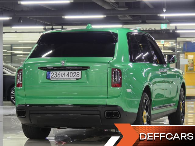 Rolls-Royce CULLINAN 6.7 V12 Black Badge купить на сайте DeffCars