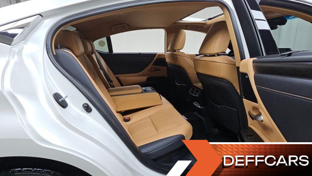 Lexus ES Executive купить на сайте DeffCars