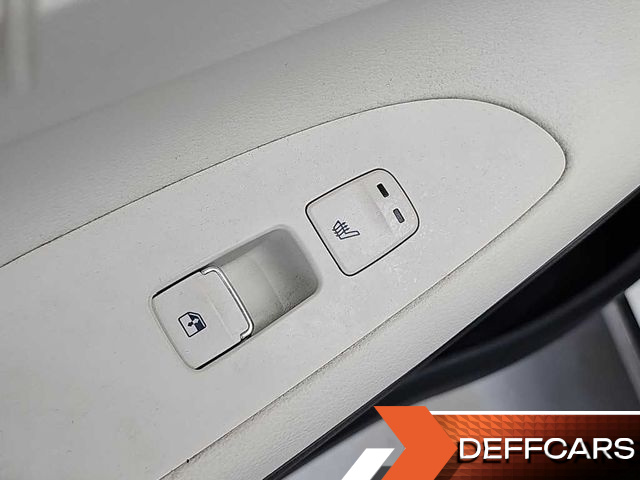 Hyundai GRANDEUR Le Blanc купить на сайте DeffCars