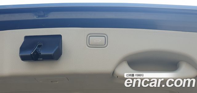 Kia CARNIVAL 9-Seater Noblesse Special купить на сайте DeffCars