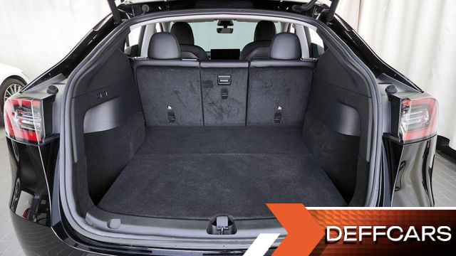 Tesla MODEL Y Long Range AWD купить на сайте DeffCars