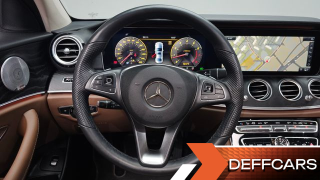 Mercedes E-CLASS E300 4MATIC Avnatgarde купить на сайте DeffCars