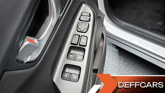 Hyundai KONA Gasoline 2.0 2WD Inspiration купить на сайте DeffCars