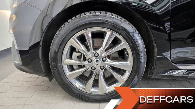 Kia CARNIVAL 9-Seater Prstige купить на сайте DeffCars