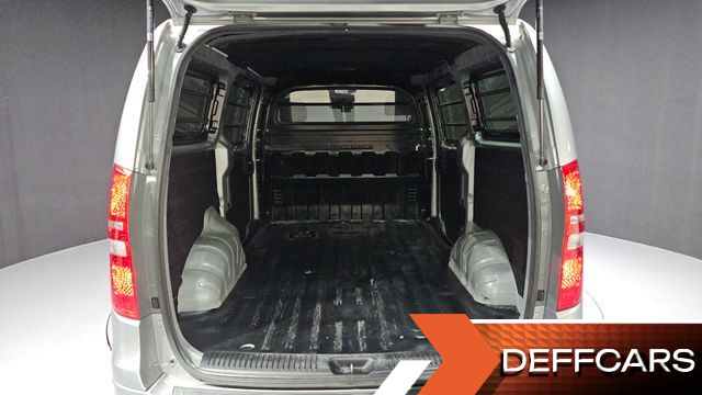 Hyundai STAREX Van 3-Seater Smart купить на сайте DeffCars