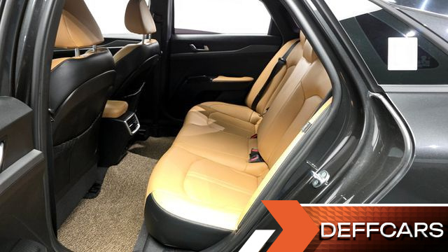Kia K5 2.0 Prestige купить на сайте DeffCars