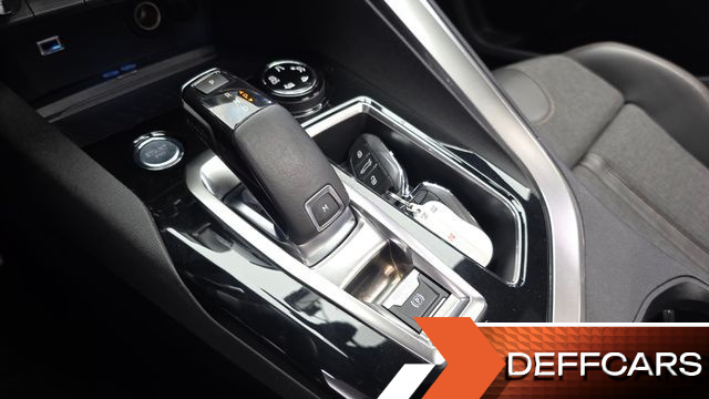 Peugeot 5008 1.6 BlueHDi GT Line купить на сайте DeffCars