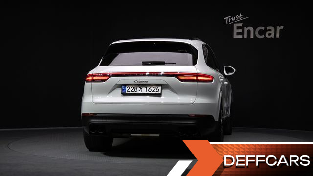 Porsche CAYENNE 3.0 купить на сайте DeffCars