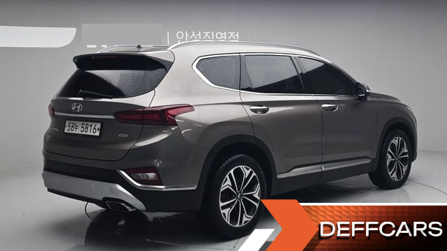 Hyundai SANTAFE Gasoline 2.0T 2WD Exclusive Special купить на сайте DeffCars